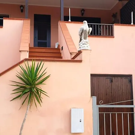 House With 3 Bedrooms In Vibo Marina With Wonderful Sea View And Furnished Terrace 400 M From The Beach *